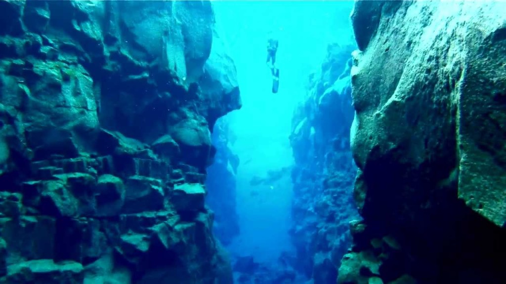 Silfra: Freediving Between Tectonic Plates