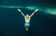 P.O.V. freedive into a Blue Hole